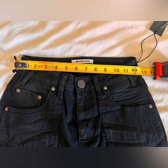 One Teaspoon Freebirds Black Skinny Jeans Modern fit, fringed ankle - Picture 4 of 6